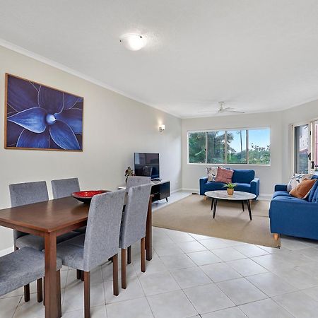 קאירנס North Cove Waterfront Suites מראה חיצוני תמונה
